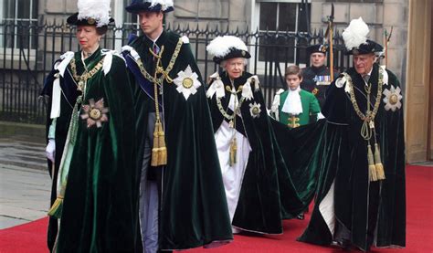 Order of chivalry .